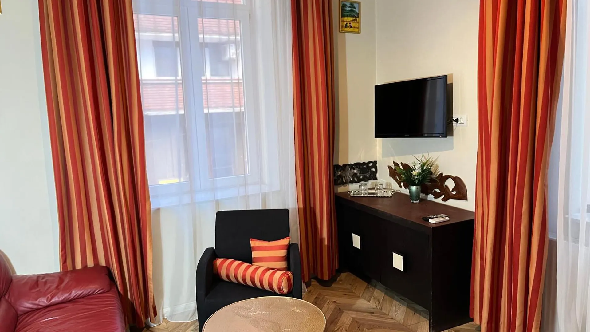 Hotel Michelangelo Bukarest